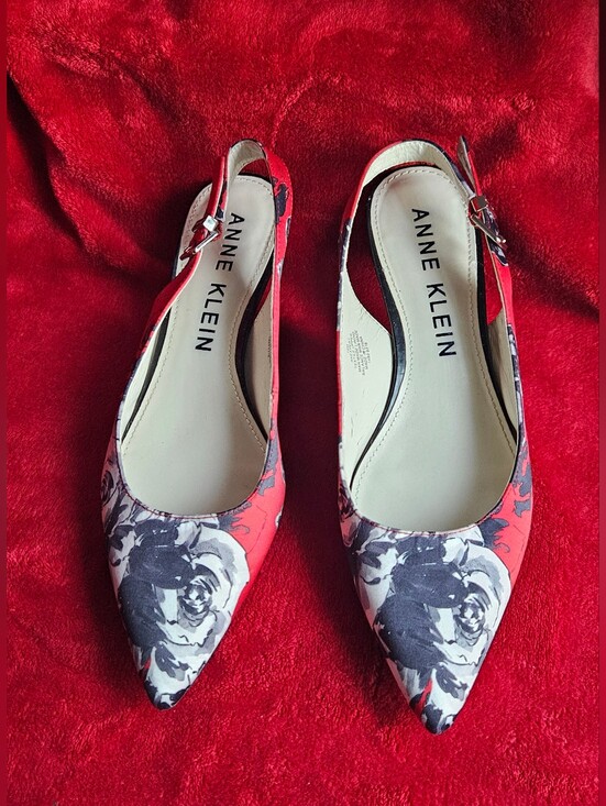 Anne Klein Shoes - Anne Klein Expert Red Floral Pointed-Toe Kitten Heel Slingback Pumps - Size 10M